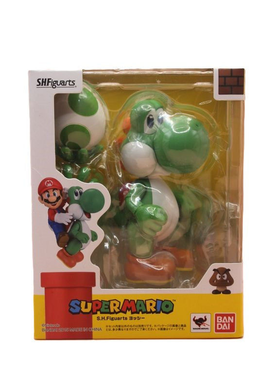 SH Figuarts Yoshi Super Mario